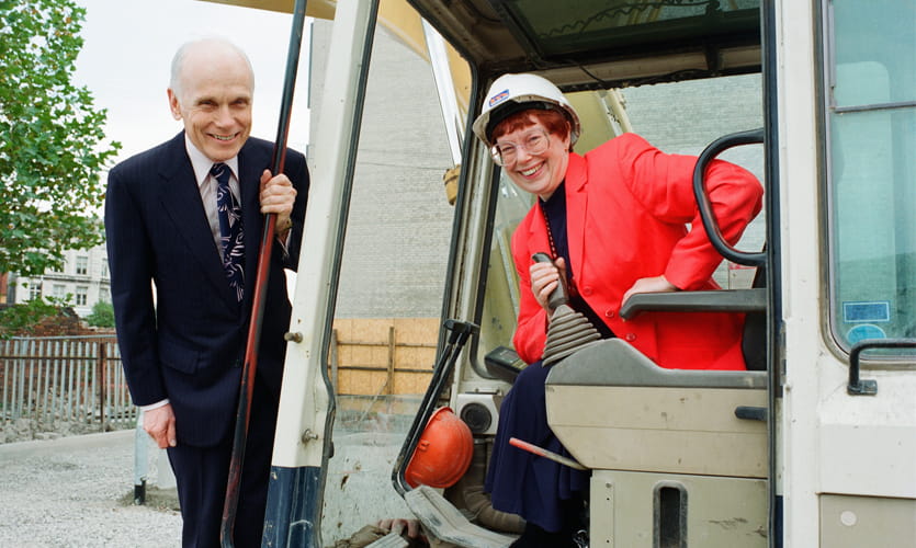 Aldham and Avril Robarts at the construction of LJMU's libraries, named in their honour.