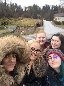 Lucinda Clifton and Group H students in Slovenia