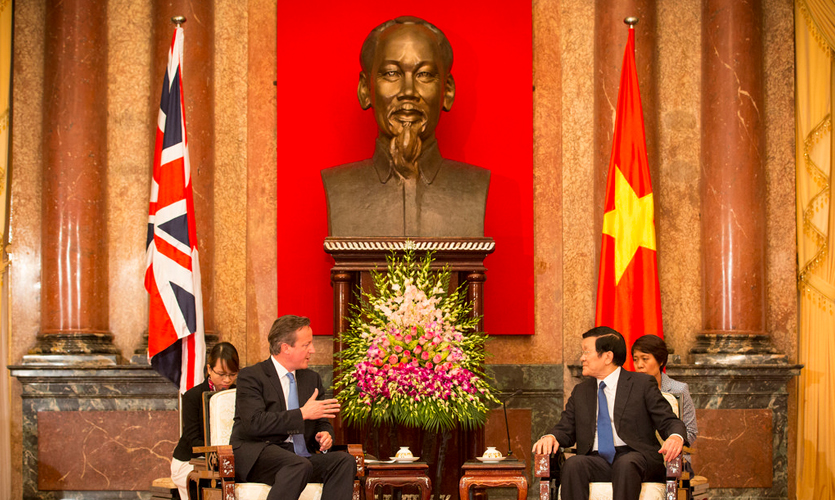Prime Minister David Cameron spoke with President Trương Tấn Sang of Vietnam at the Presidential Palace in Hanoi