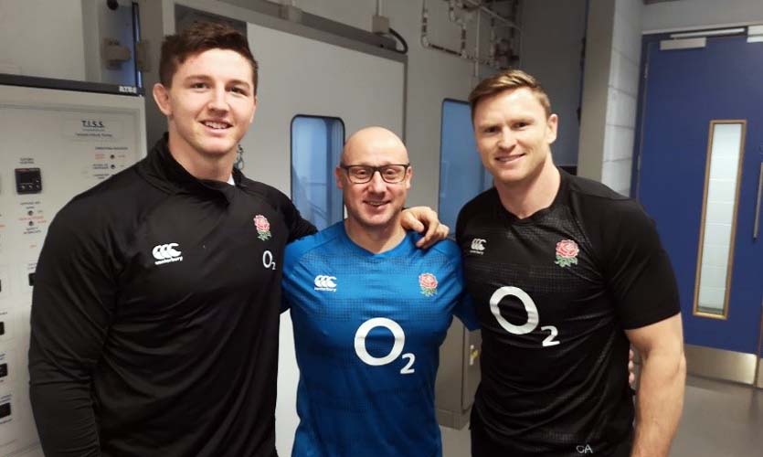 Professor Graeme Close outside the environmental chambers with England Rugby’s Tom Curry and Chris Ashton.