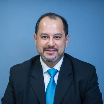 Image of Dr Fyaz Ismail